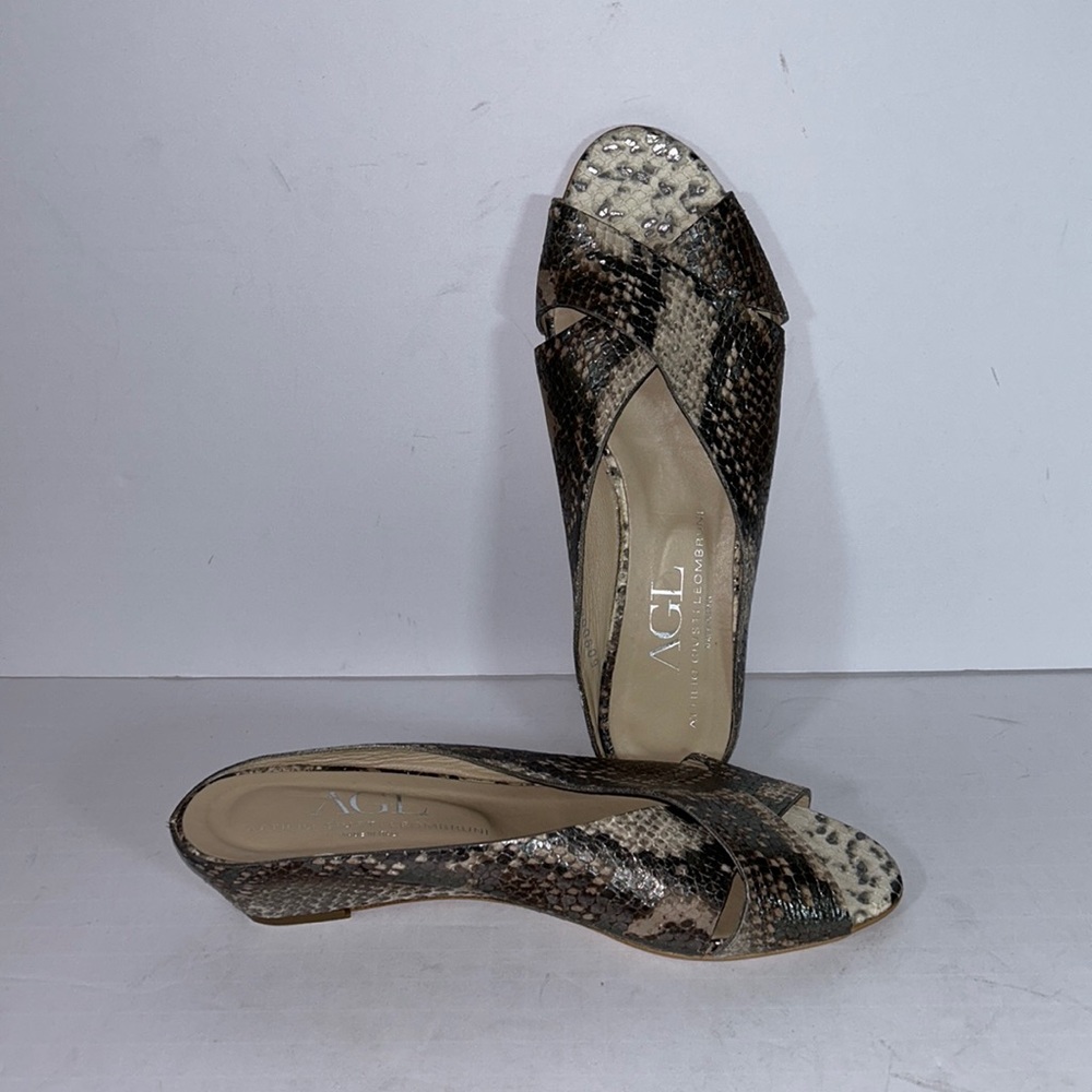 AGL Attilio Giusti Leombruni  Snakeskin Embossed Leather Wedge Sandals